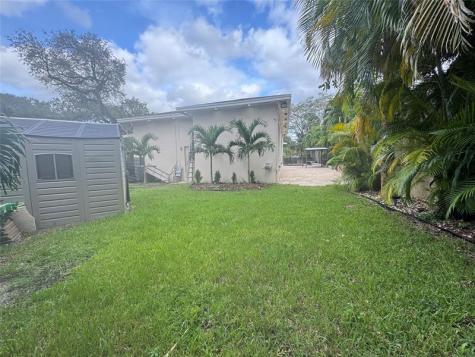 5981 SW 37th Terrace Fort Lauderdale FL 33312