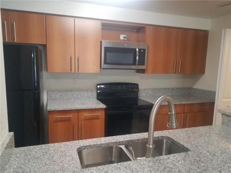 5880 W Sample Coral Springs FL 33065