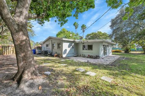 417 NE 10th Avenue Pompano Beach FL 33060