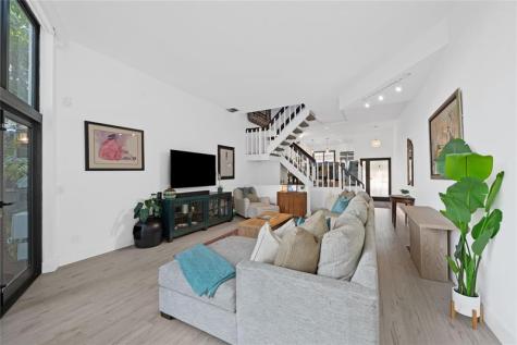 3016 NE 49th Street Fort Lauderdale FL 33308