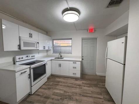 3350 Powerline Road Fort Lauderdale FL 33309