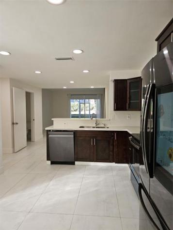 912 Sevilla Circle Weston FL 33326