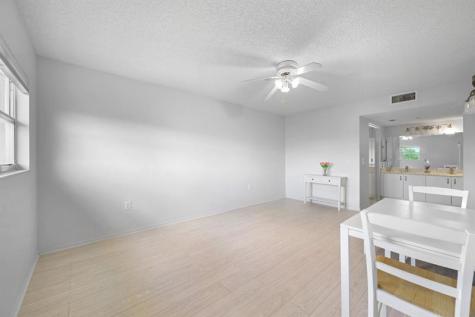 550 SW 137th Avenue Pembroke Pines FL 33027