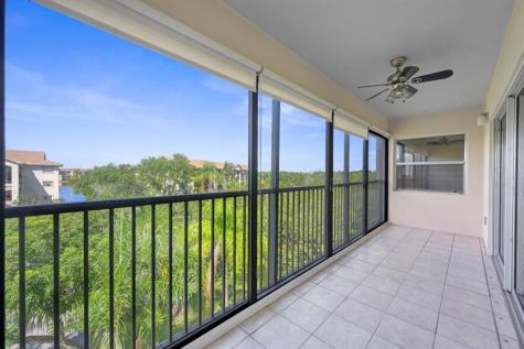 550 SW 137th Avenue Pembroke Pines FL 33027