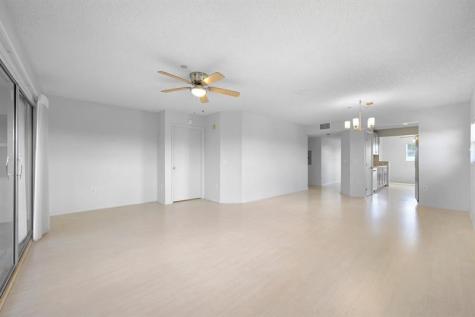 550 SW 137th Avenue Pembroke Pines FL 33027