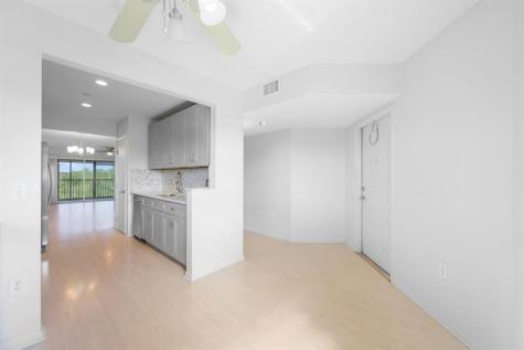 550 SW 137th Avenue Pembroke Pines FL 33027