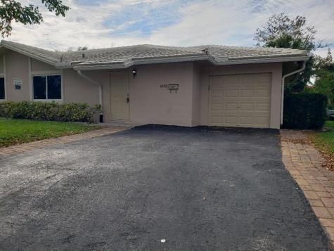 4392 Riverside Drive Coral Springs FL 33065