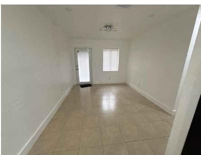 2209 NW 6th Street Fort Lauderdale FL 33311
