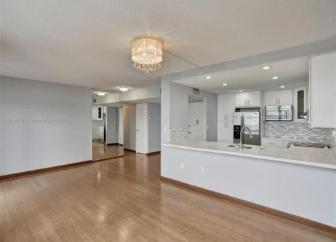 11930 N Bayshore Drive North Miami FL 33181