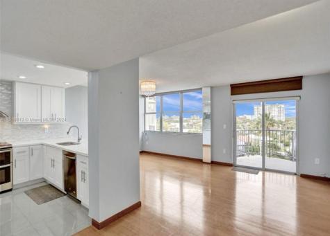 11930 N Bayshore Drive North Miami FL 33181