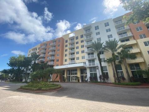 2775 NE 187th Street Aventura FL 33180