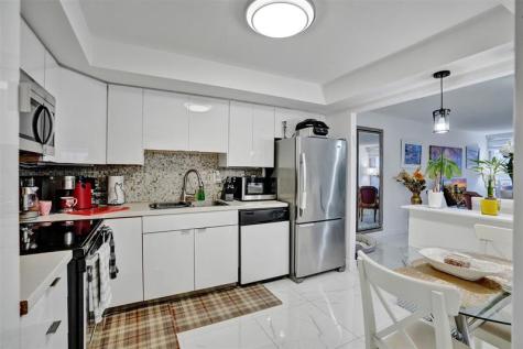 18041 Biscayne Boulevard Aventura FL 33160