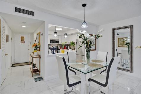 18041 Biscayne Boulevard Aventura FL 33160