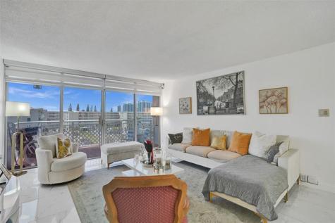 18041 Biscayne Boulevard Aventura FL 33160