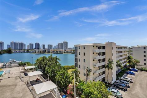 18041 Biscayne Boulevard Aventura FL 33160
