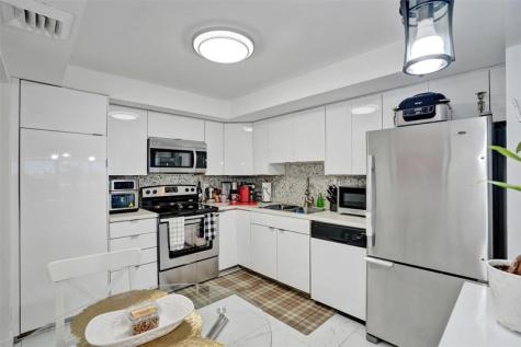18041 Biscayne Boulevard Aventura FL 33160