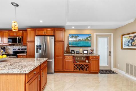 2731 NE 14th Street Causeway Pompano Beach FL 33062