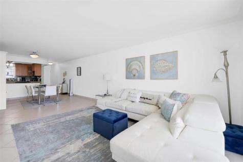 1051 Hillsboro Mile Hillsboro Beach FL 33062