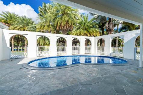 18201 SW 70th Place Southwest Ranches FL 33331