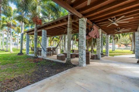 18201 SW 70th Place Southwest Ranches FL 33331
