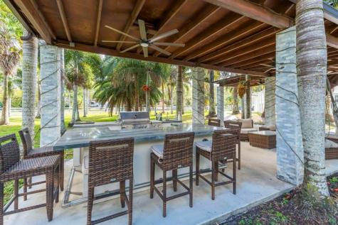 18201 SW 70th Place Southwest Ranches FL 33331