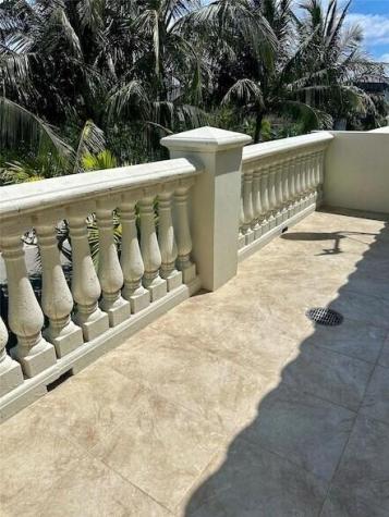1362 Bayview Drive Fort Lauderdale FL 33304