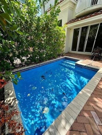1362 Bayview Drive Fort Lauderdale FL 33304