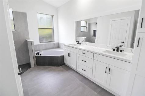 5824 NW 120th Avenue Coral Springs FL 33076