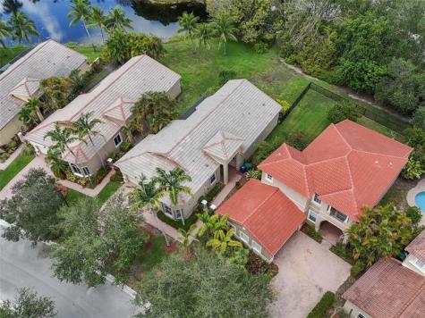 5824 NW 120th Avenue Coral Springs FL 33076