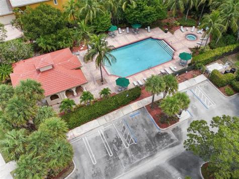 5824 NW 120th Avenue Coral Springs FL 33076
