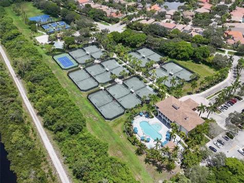5824 NW 120th Avenue Coral Springs FL 33076