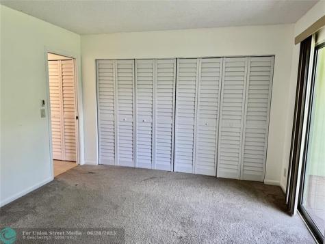 440 Fanshaw K Boca Raton FL 33434