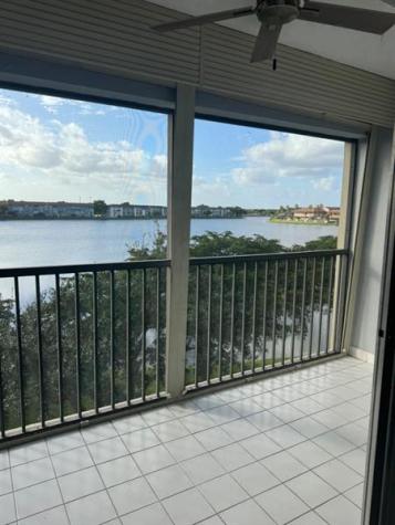 1500 SW 131st Way Pembroke Pines FL 33027