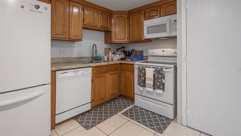 4156 Inverrary Drive Lauderhill FL 33319