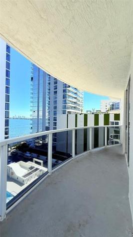 601 NE 23rd Street Miami FL 33137
