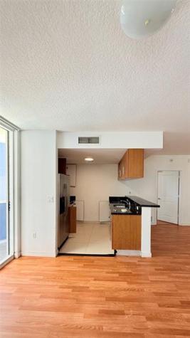 601 NE 23rd Street Miami FL 33137