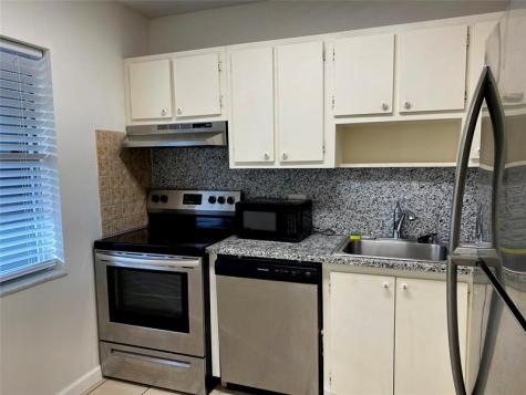 7807 Golf Circle Drive Margate FL 33063