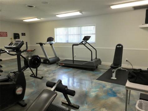 7807 Golf Circle Drive Margate FL 33063