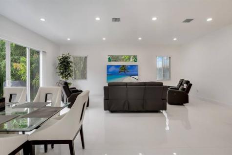 2962 NW 10th Court Fort Lauderdale FL 33311