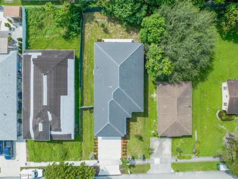 2962 NW 10th Court Fort Lauderdale FL 33311