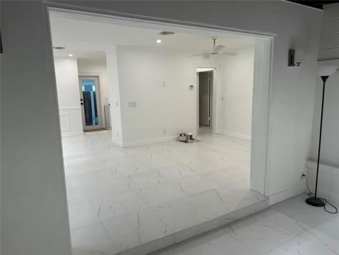 421 NE 21st Court Wilton Manors FL 33305