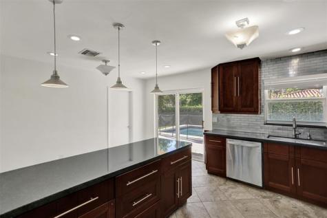 30 NE 139th Street North Miami FL 33161