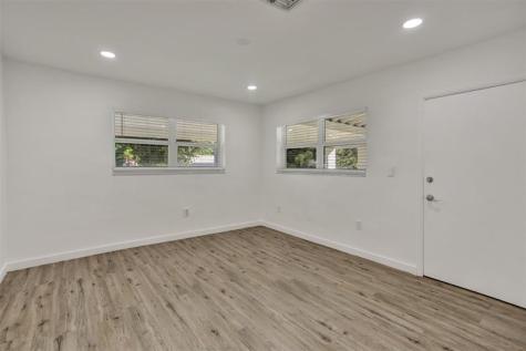 30 NE 139th Street North Miami FL 33161