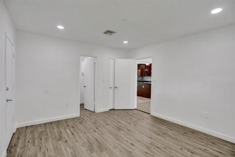 30 NE 139th Street North Miami FL 33161
