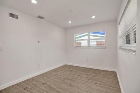 30 NE 139th Street North Miami FL 33161