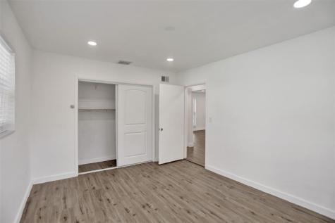 30 NE 139th Street North Miami FL 33161