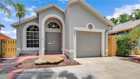 607 SW 15 Street Fort Lauderdale FL 33315