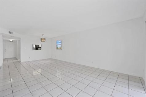 8735 Ramblewood Drive Coral Springs FL 33071