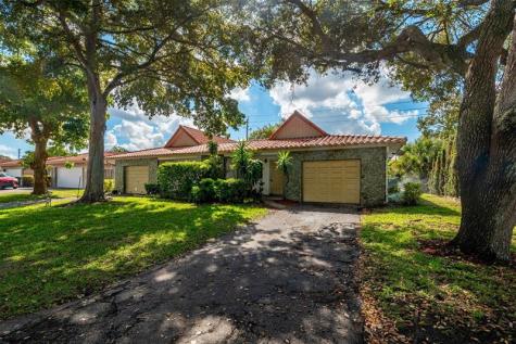 9062 NW 23rd Street Coral Springs FL 33065