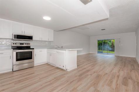 9062 NW 23rd Street Coral Springs FL 33065
